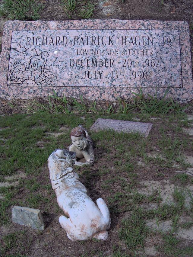 Headstone for Hagen , Richard Patrick Jr